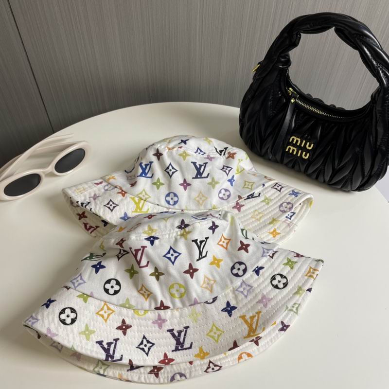 LV hat  (4)
